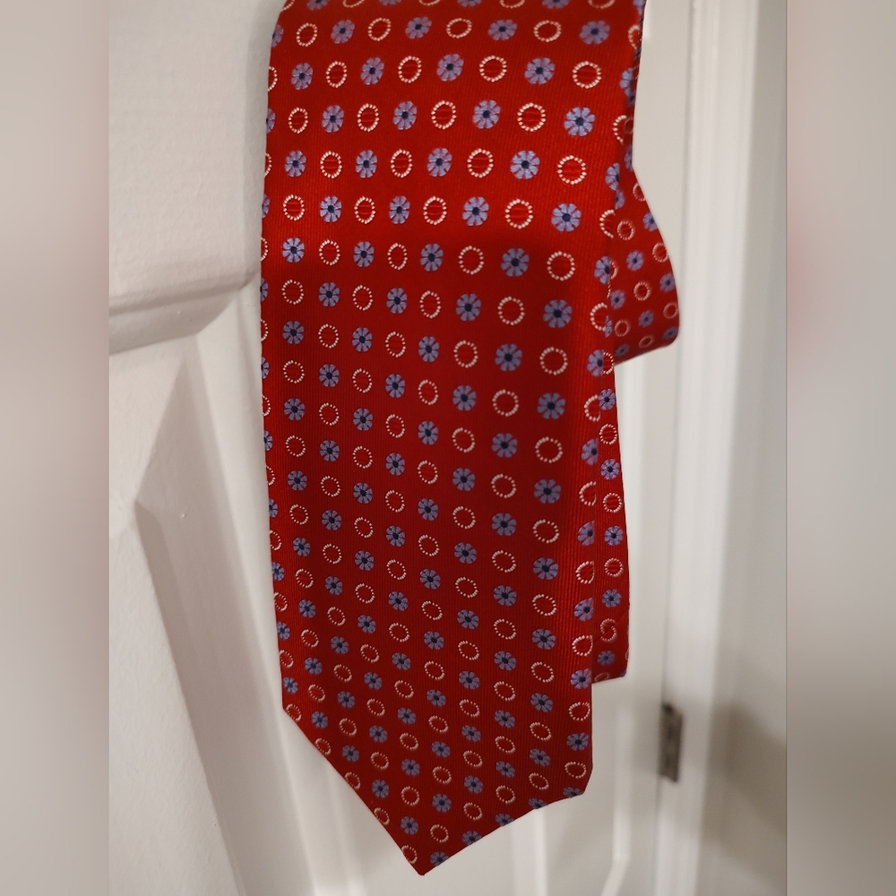 Daniel Cremieux Red Tie with Blue/White Floral Pattern